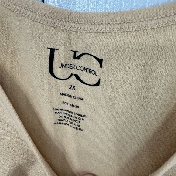 Under Control NWT‎ 2x Shapewear Top, Beige Light Control Tank - Picture 3 of 4